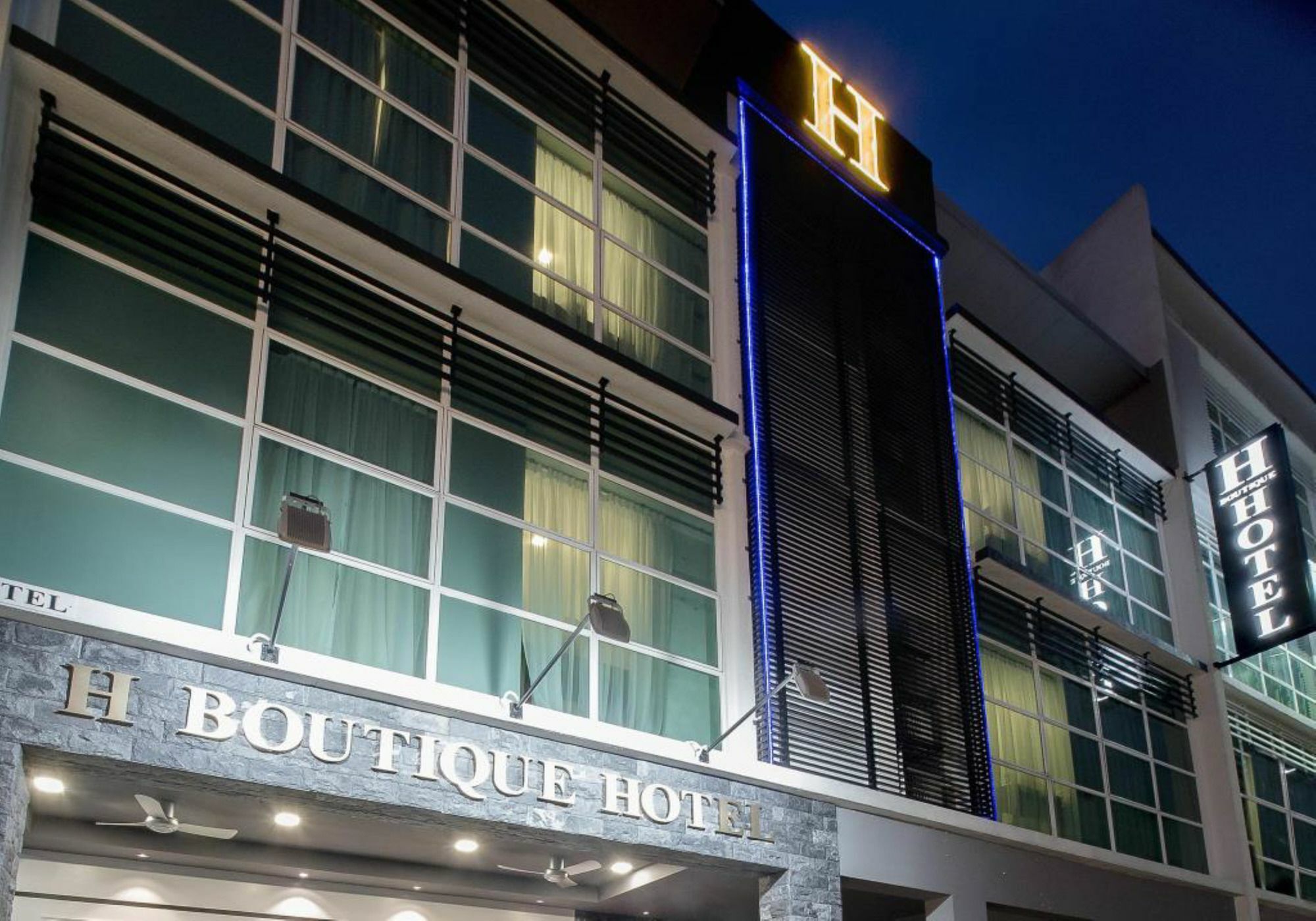 H Boutique Hotel Sri Petaling Kuala Lumpur Exterior photo
